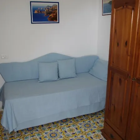לינה וארוחת בוקר Casa Fortunata